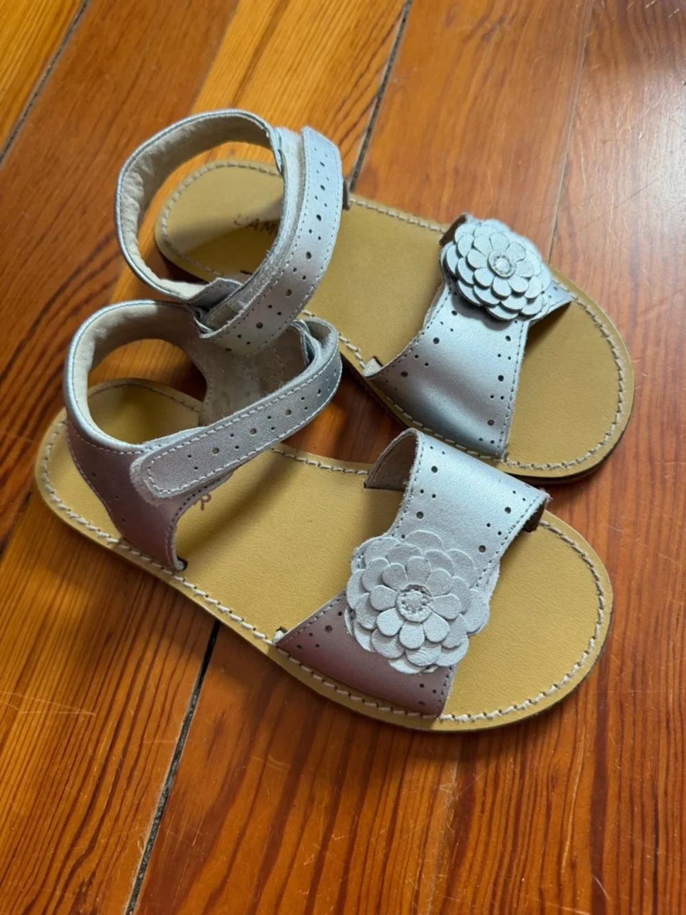 L'Amour Metallic Silver Floral Toddler Sandals